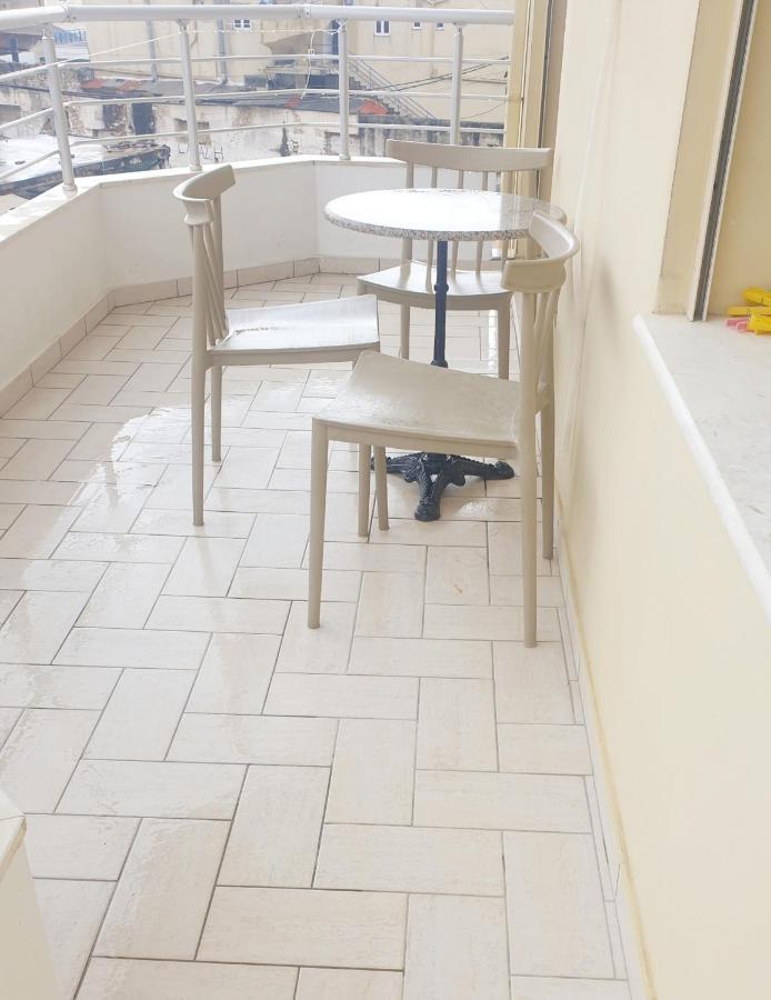 Ioanian Blue Apartament Himarë Extérieur photo