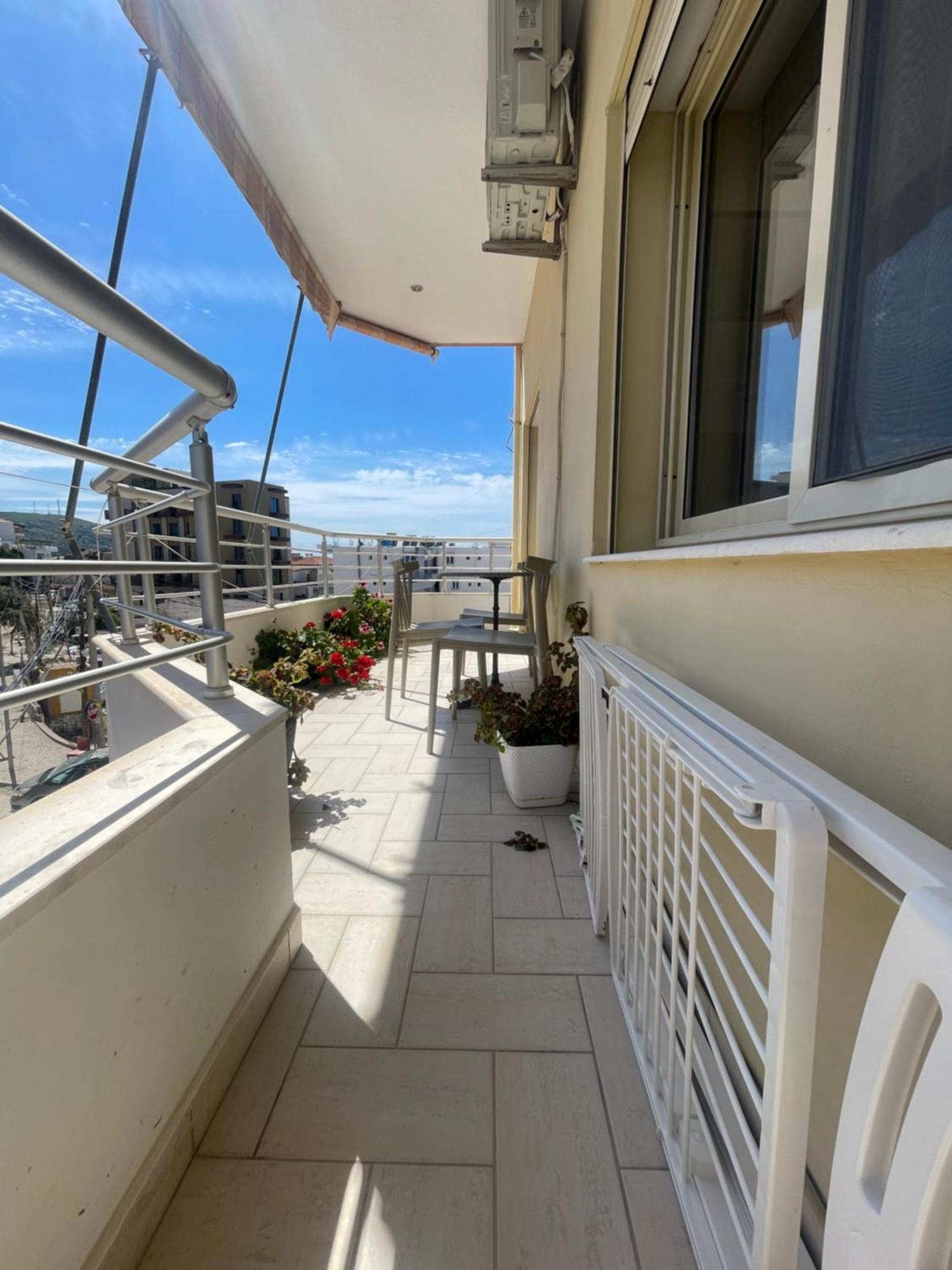Ioanian Blue Apartament Himarë Extérieur photo